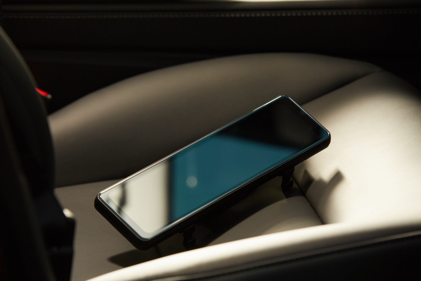 Discover the Best Features of the Redtiger T27 Mirror Dash Cam